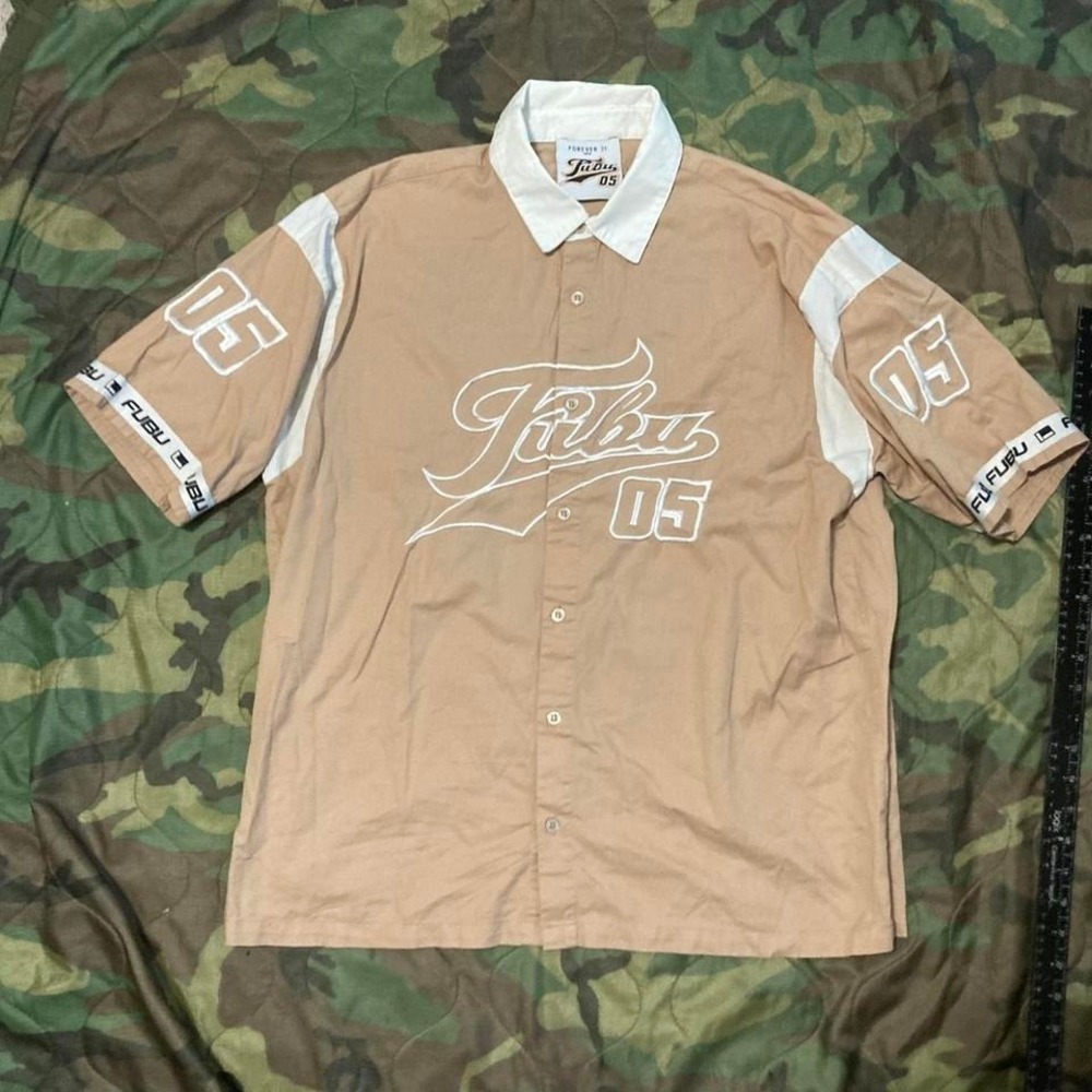Fubu forever 21 embroidery shirt‎ jersey double sided tape beige size M/21.5